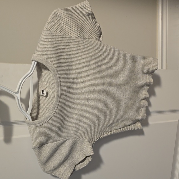 Grey crop top - Picture 1 of 1